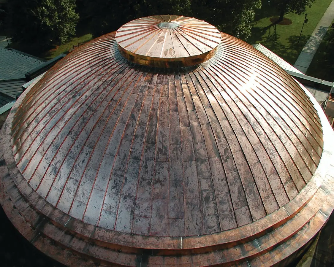 Craftsman Roofing crew installing a new roof in Woodtick